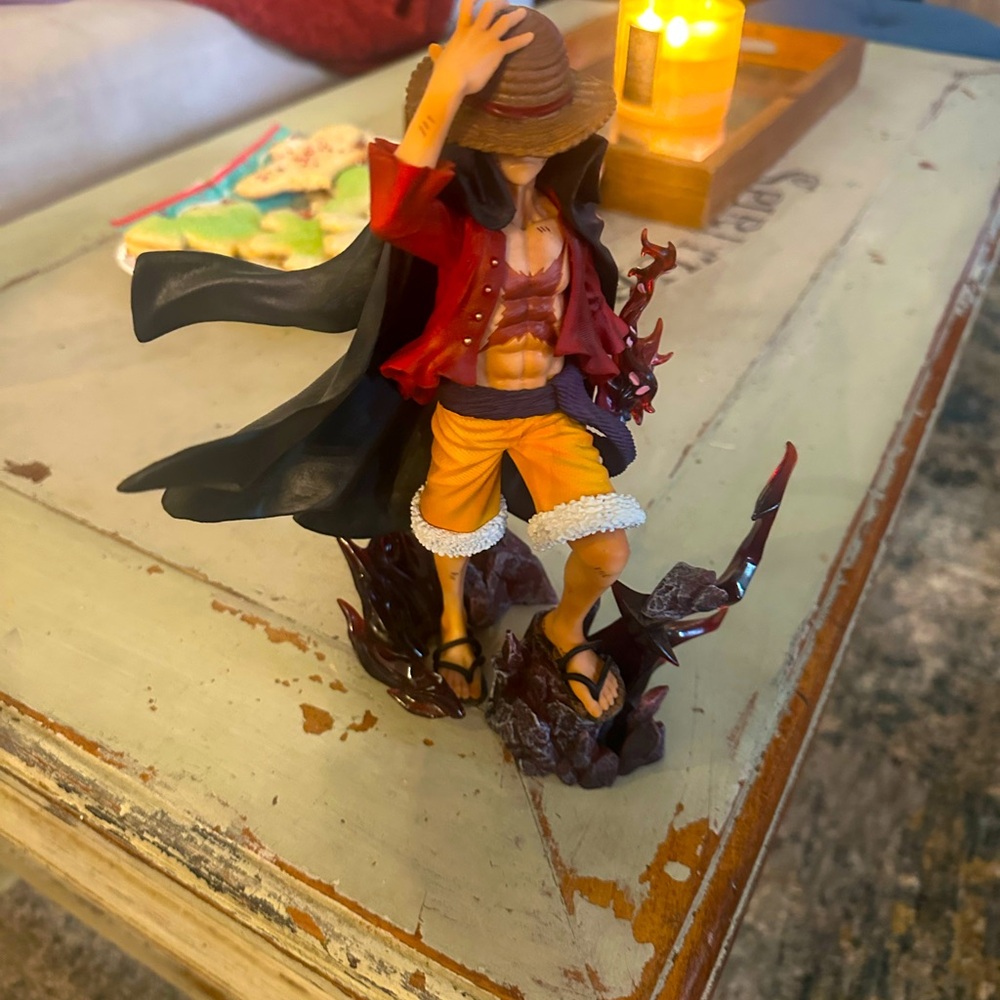 Monkey D Luffy Figurine